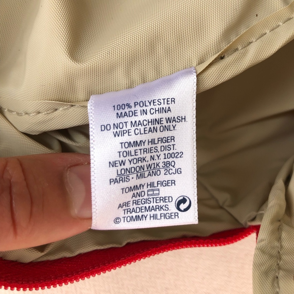 Tommy Hilfiger Red Tan Medium Size Snap/ Zipper Closure Women’s Backpack - Picture 16 of 16
